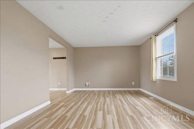 1314 Waycross Road, Forest Park, OH 45240