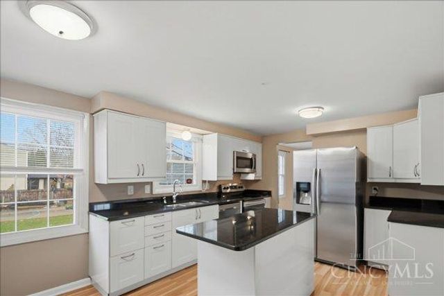 1314 Waycross Road, Forest Park, OH 45240