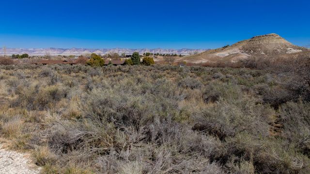2108 Desert Hills Road, Grand Junction, CO 81507