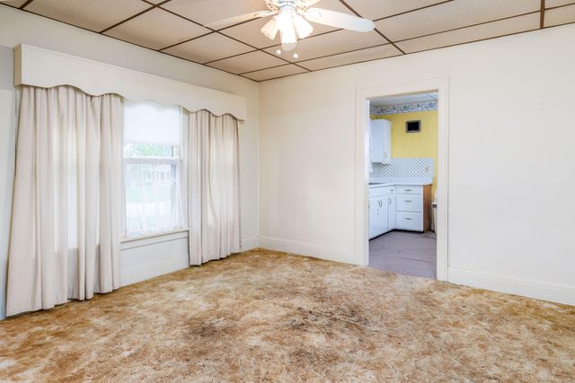 602 E State Street, Morocco, IN 47963