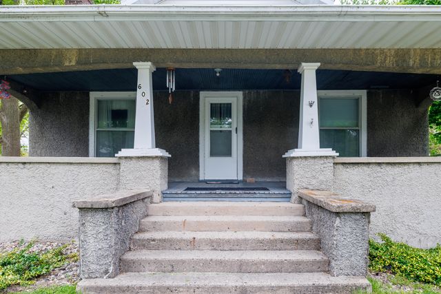 602 E State Street, Morocco, IN 47963