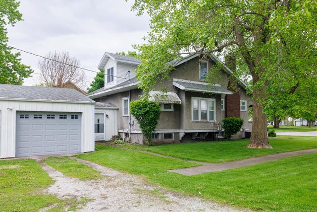 602 E State Street, Morocco, IN 47963