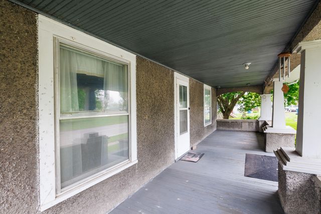 602 E State Street, Morocco, IN 47963