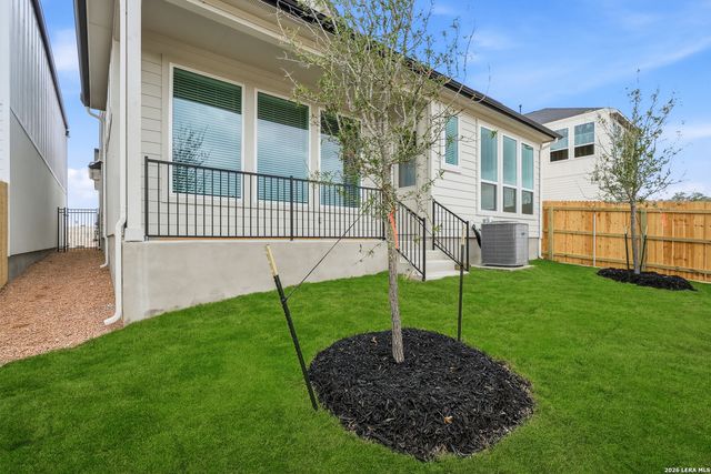 2202 Briggs Summit, San Antonio, TX 78245