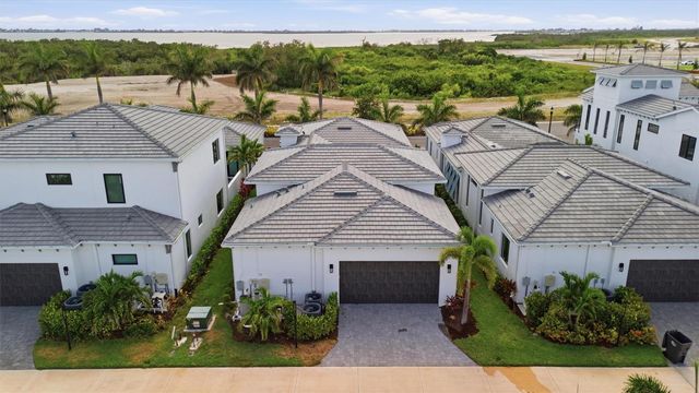 6027 SALT GRASS STREET, Bradenton, FL 34210