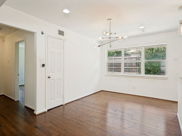 6632 Ridgemont Drive, Dallas, TX 75214