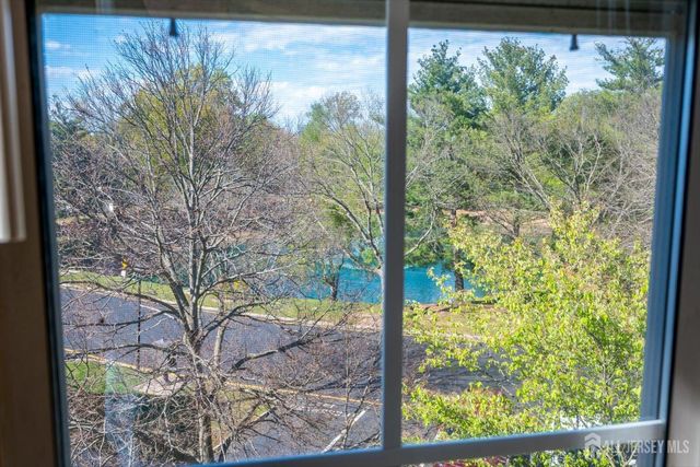 68 Clay Street, North Brunswick, NJ 08902