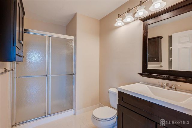 68 Clay Street, North Brunswick, NJ 08902