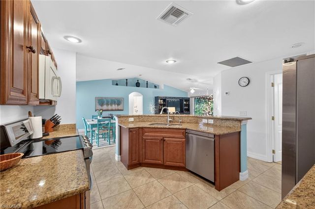 2610 42nd ST W, Lehigh Acres, FL 33971