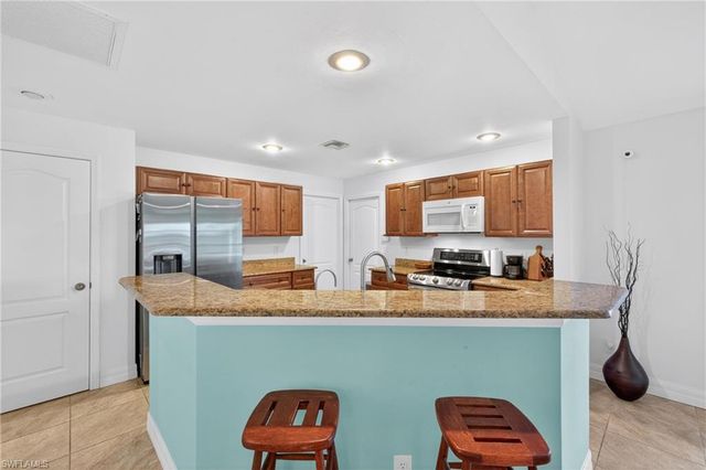 2610 42nd ST W, Lehigh Acres, FL 33971
