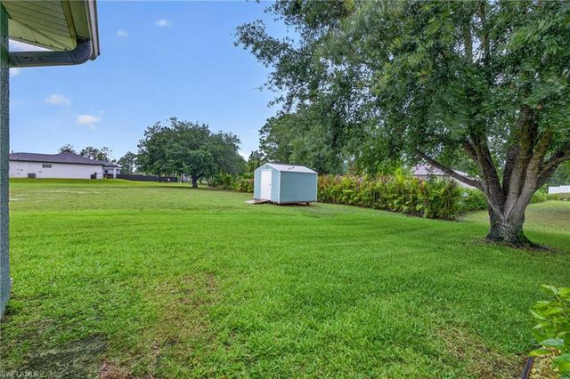 2610 42nd ST W, Lehigh Acres, FL 33971