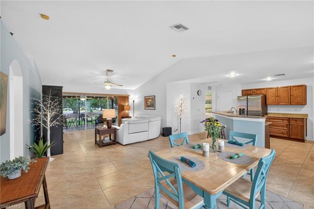 2610 42nd ST W, Lehigh Acres, FL 33971