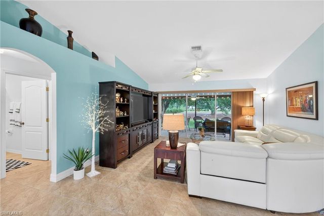 2610 42nd ST W, Lehigh Acres, FL 33971