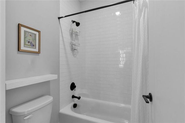 605 S Club Drive, Woodstock, GA 30188