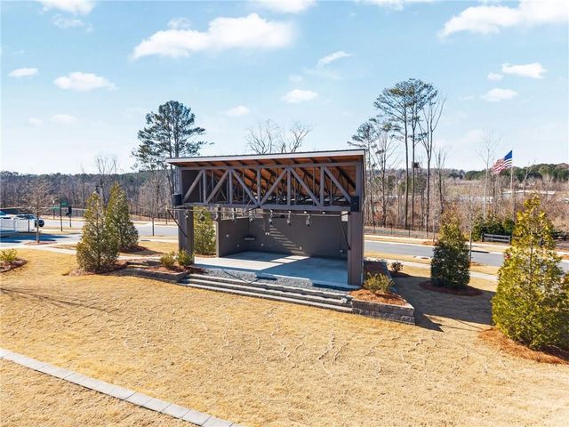 605 S Club Drive, Woodstock, GA 30188