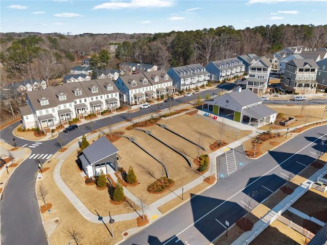 605 S Club Drive, Woodstock, GA 30188