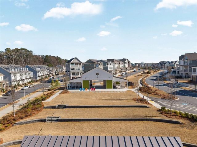 605 S Club Drive, Woodstock, GA 30188