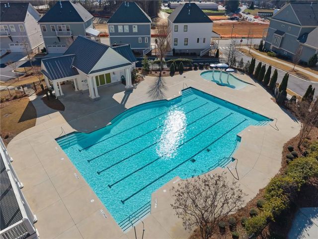 605 S Club Drive, Woodstock, GA 30188