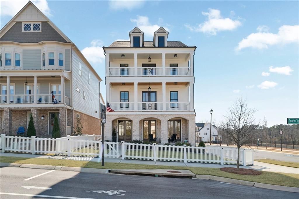 605 S Club Drive, Woodstock, GA 30188