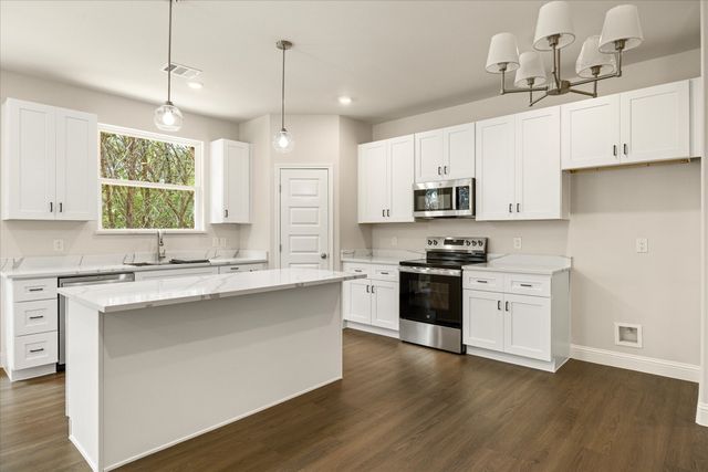 3114 Sabine River Trail, Granbury, TX 76048