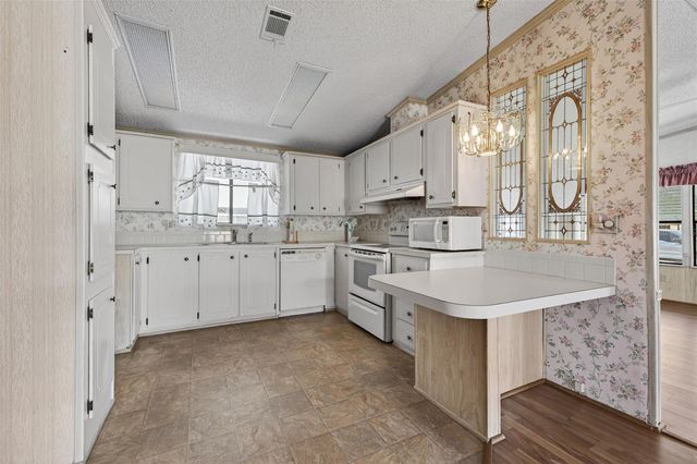 3836 WILLIAM HUME DRIVE, Zephyrhills, FL 33541