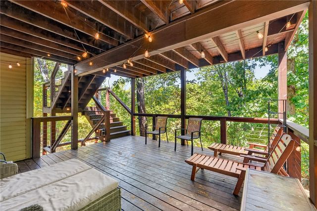 6 Burns Circle, Bella Vista, AR 72714