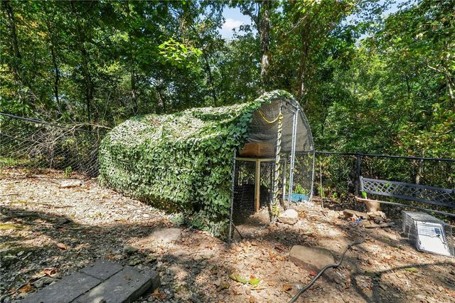 6 Burns Circle, Bella Vista, AR 72714