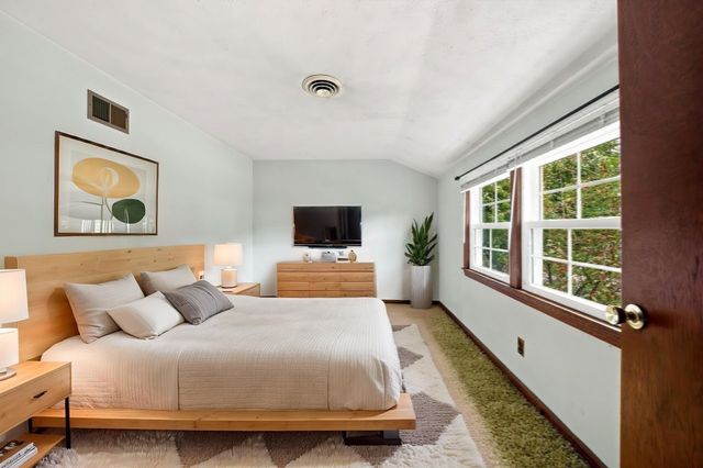 299 Old Westford Road, Chelmsford, MA 01863
