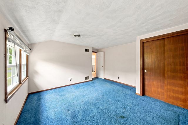 299 Old Westford Road, Chelmsford, MA 01863