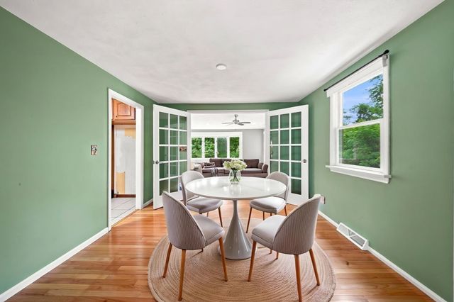299 Old Westford Road, Chelmsford, MA 01863
