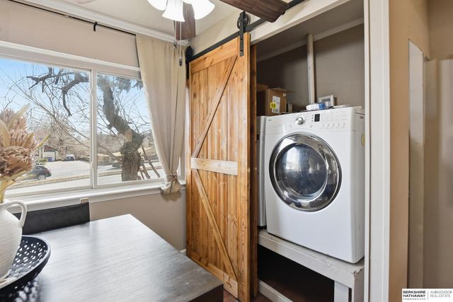 7634 Maple Street, Omaha, NE 68134