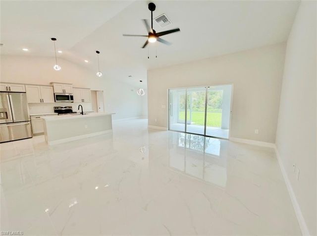 816 Michael AVE, Lehigh Acres, FL 33936