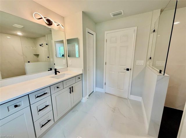 816 Michael AVE, Lehigh Acres, FL 33936