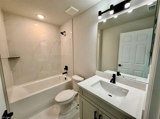 816 Michael AVE, Lehigh Acres, FL 33936