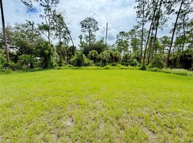816 Michael AVE, Lehigh Acres, FL 33936