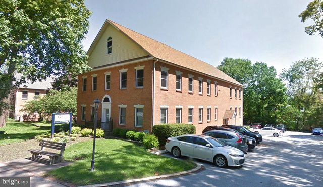 83 CHESTNUT RD, Paoli, PA 19301