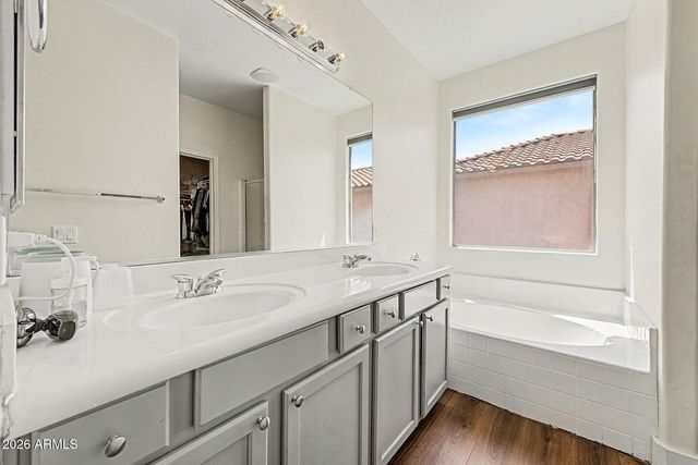 3859 E FAIRVIEW Street, Gilbert, AZ 85295