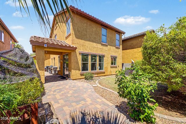 3859 E FAIRVIEW Street, Gilbert, AZ 85295
