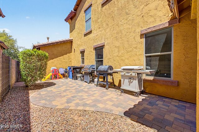 3859 E FAIRVIEW Street, Gilbert, AZ 85295