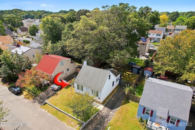 5 Rose Terrace, Hazlet, NJ 07734