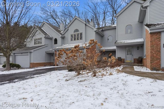 6607 Ridgeview Drive, Clarkston, MI 48346