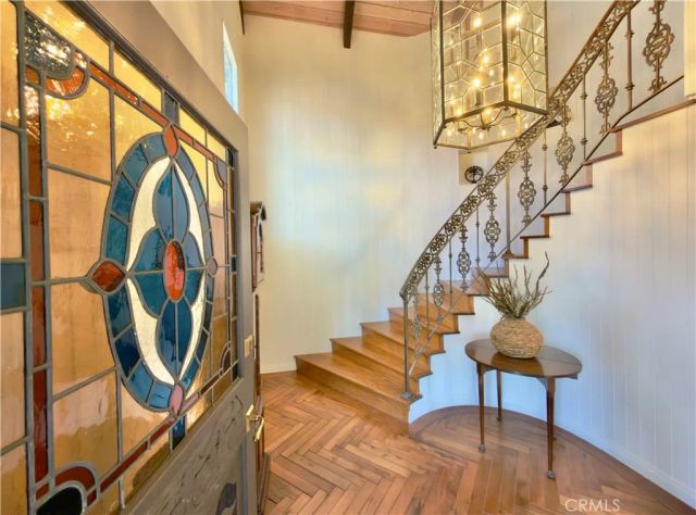 327 Aster, Laguna Beach, CA 92651