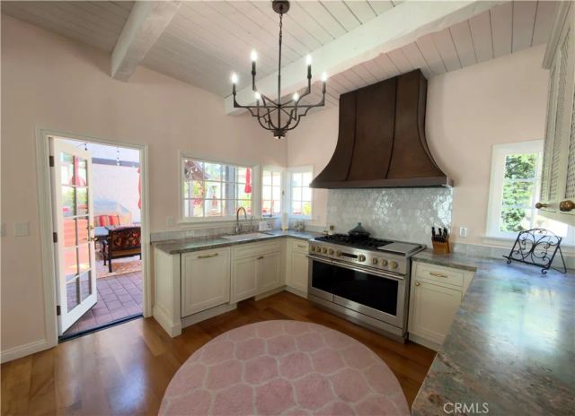 327 Aster, Laguna Beach, CA 92651