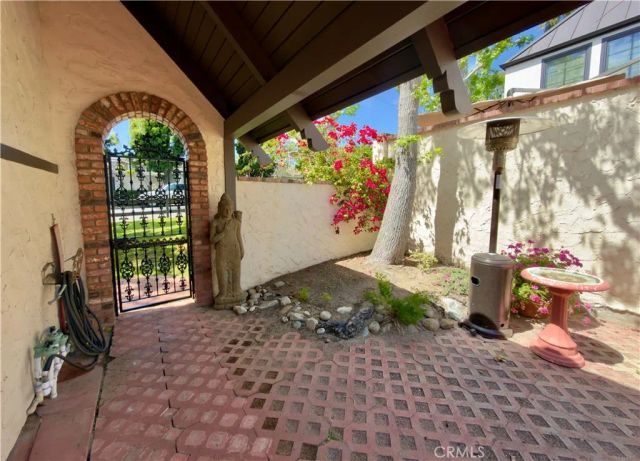 327 Aster, Laguna Beach, CA 92651