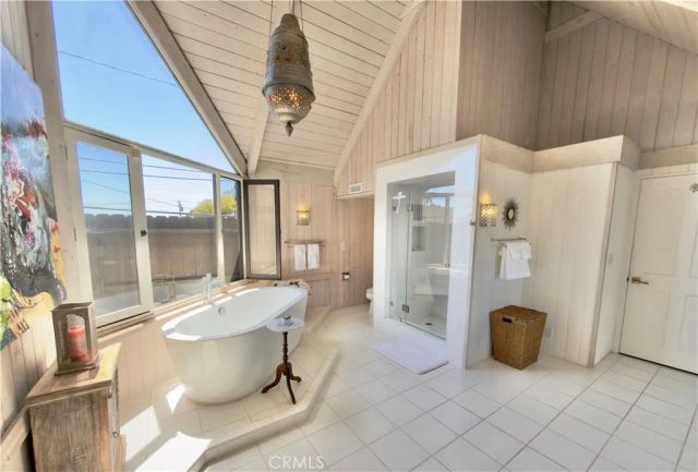 327 Aster, Laguna Beach, CA 92651