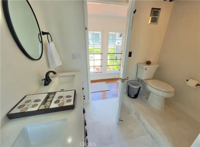 327 Aster, Laguna Beach, CA 92651