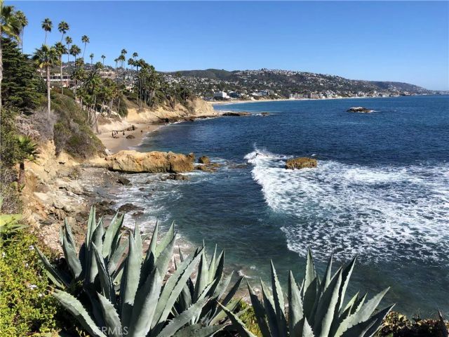 327 Aster, Laguna Beach, CA 92651