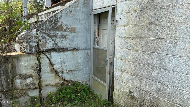 2459 Old State Route 34, Limestone, TN 37681