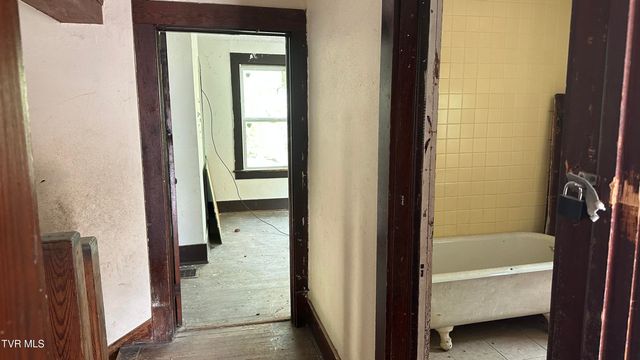 2459 Old State Route 34, Limestone, TN 37681