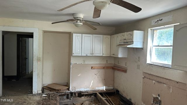 2459 Old State Route 34, Limestone, TN 37681